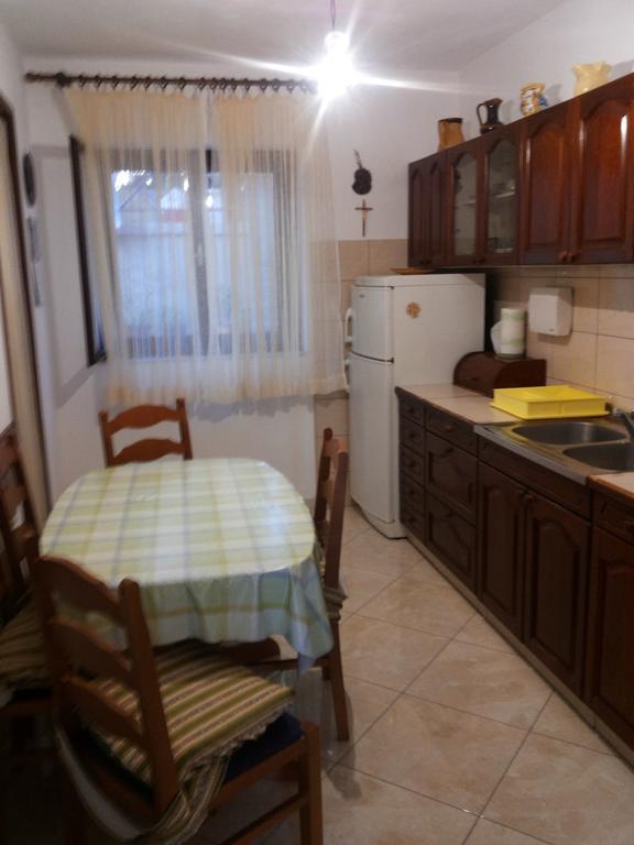 Apartment Ranka Postira Chambre photo